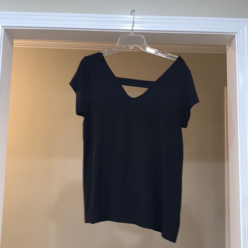 Ladies Soft Comfort Tee Size Medium